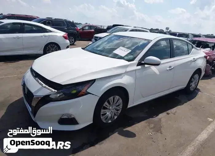 Nissan Altima 2022 photo 3