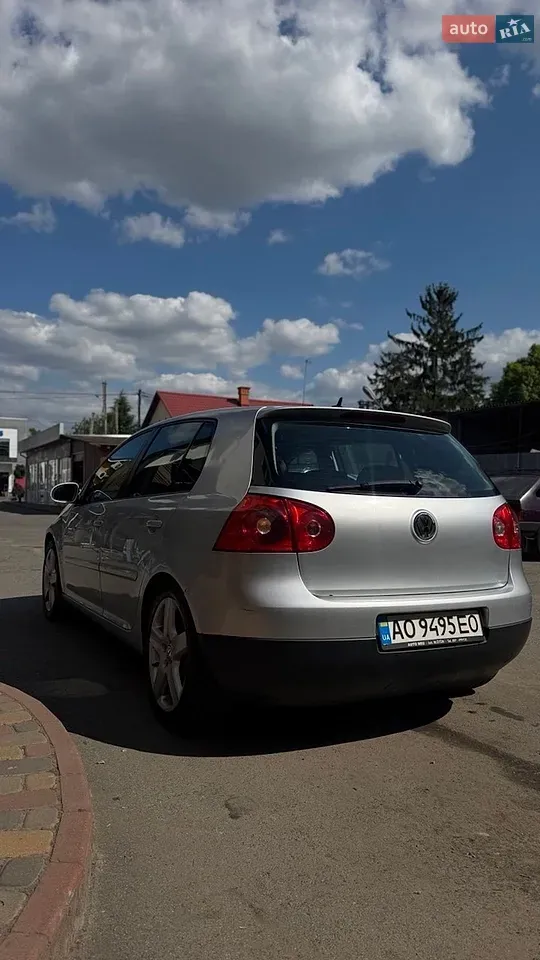 Volkswagen Golf 2006 photo 3