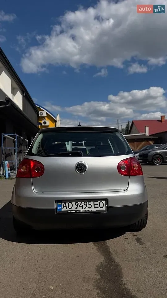 Volkswagen Golf 2006 photo 4