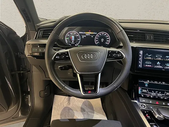 Audi Q8 2024 photo 5