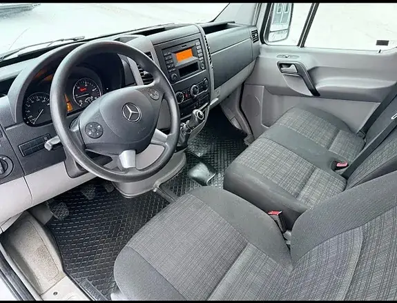 Mercedes-Benz Sprinter 316 2015 photo 5