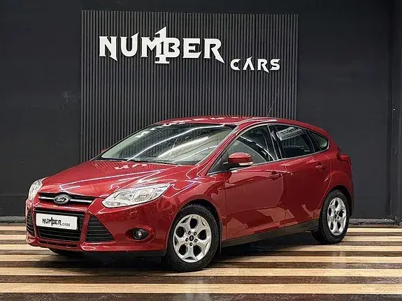 Ford Focus 2011 photo 2