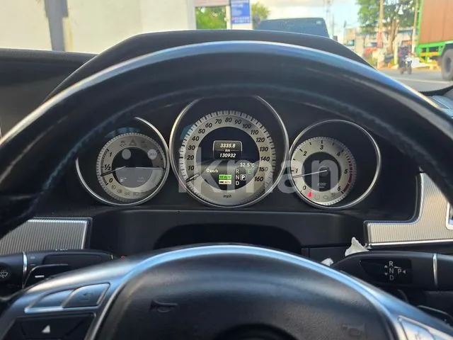 Mercedes-Benz E300 2015 photo 4