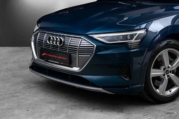 Audi E-Tron 2021 photo 2