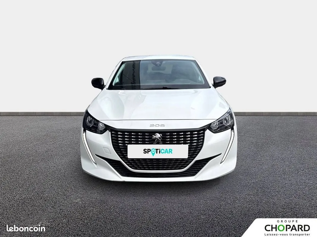 Peugeot 208 2023 photo 2