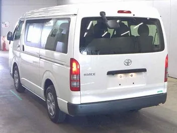 Toyota Hiace 2023 photo 3