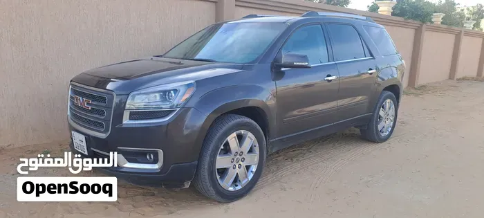 GMC Acadia 2016 photo 3