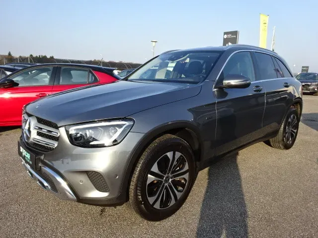 Mercedes-Benz Glc-Class 2020 photo 2
