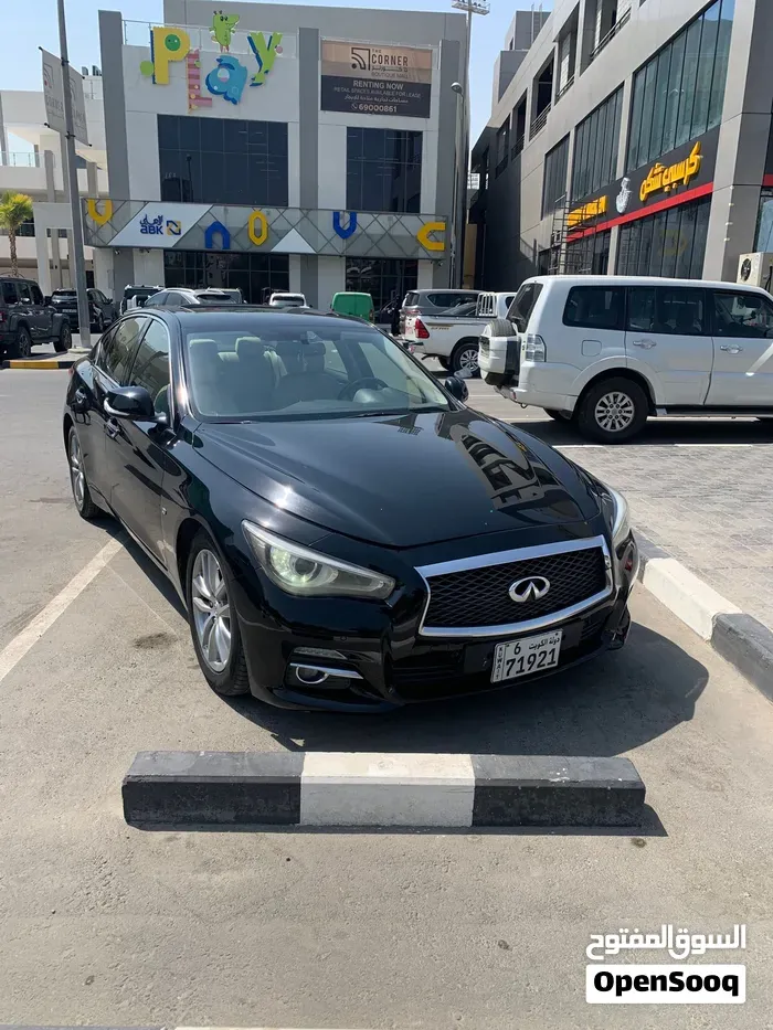 Infiniti Q50