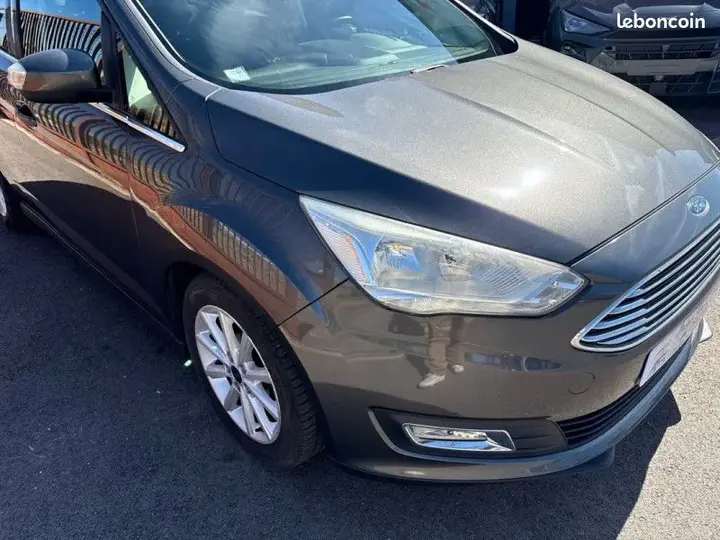 Ford C-Max 2016 photo 4