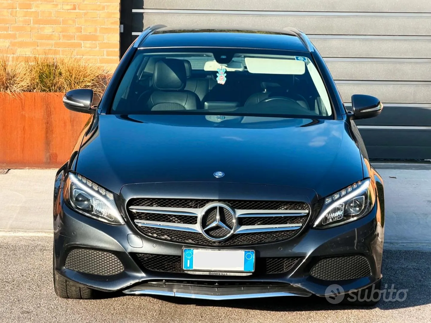 Mercedes-Benz C-Class 2016 photo 2