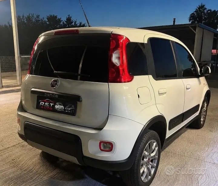 Fiat Panda Van 2016 photo 3