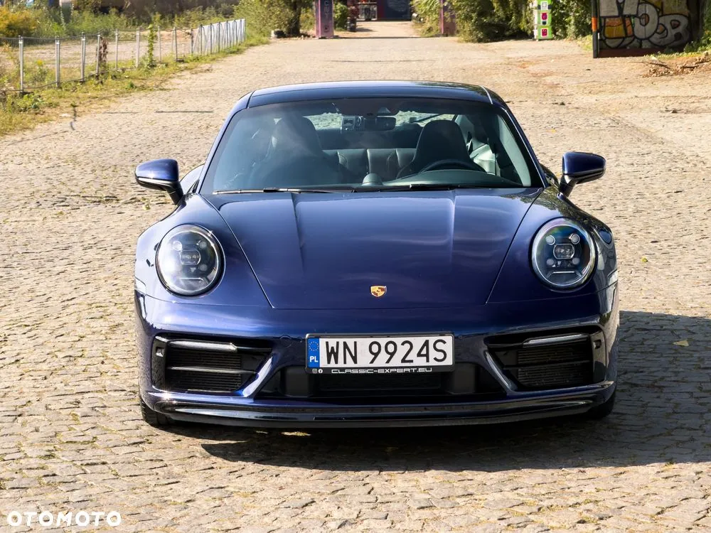 Porsche 911 Carrera 4S 2020 photo 2