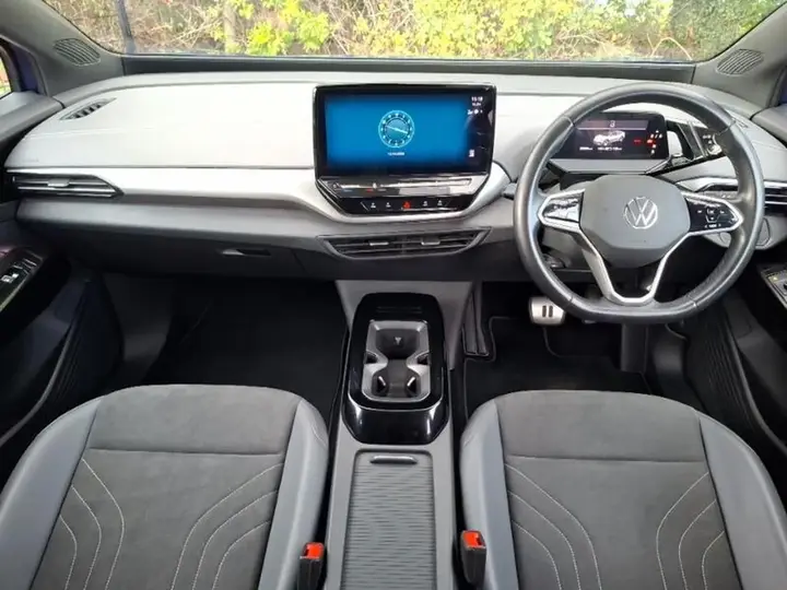 Volkswagen Id.5 2022 photo 3
