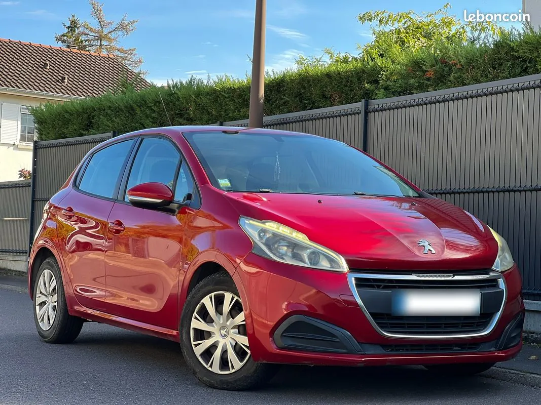 Peugeot 208