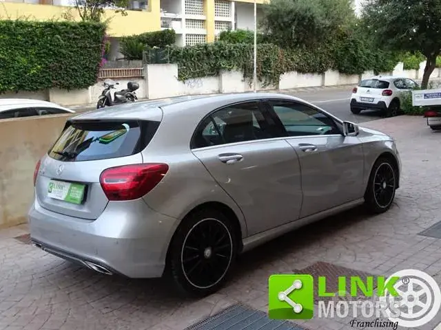 Mercedes-Benz A200 2016 photo 4