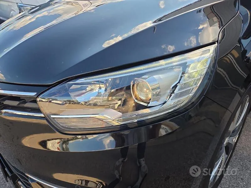 Renault Scenic 2017 photo 5