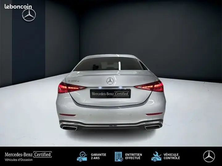 Mercedes-Benz C-Class 2024 photo 4