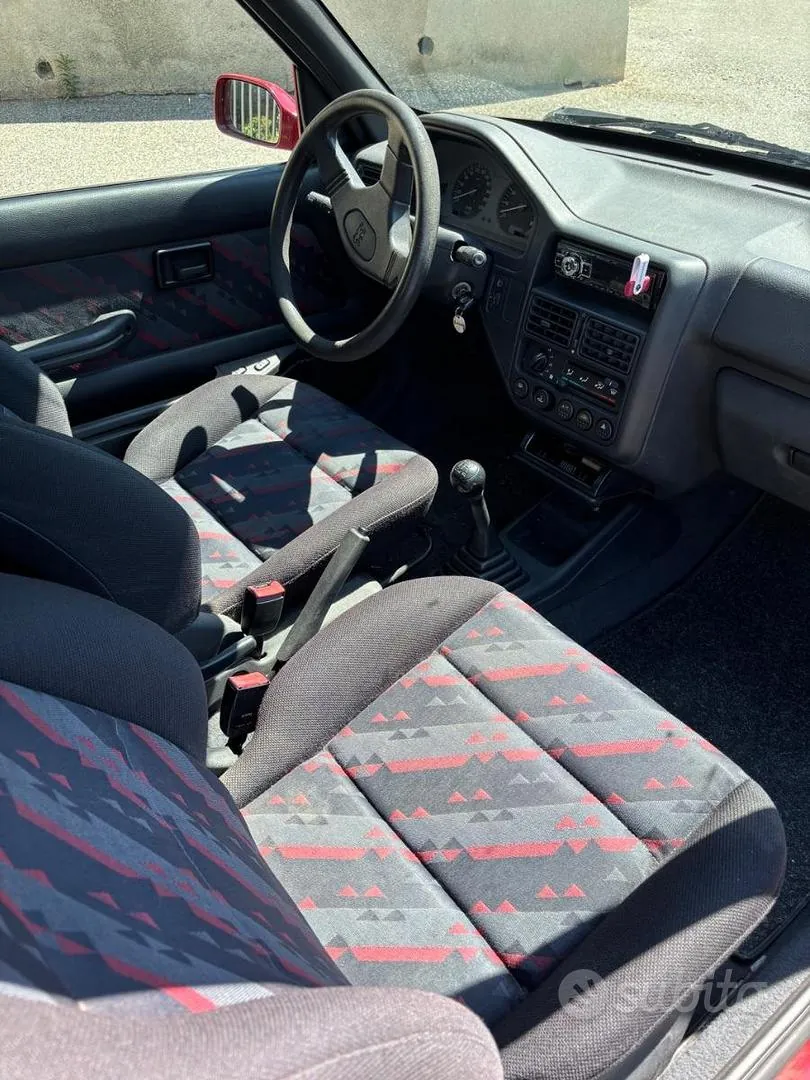 Peugeot 106 1996 photo 5