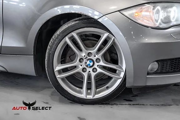 BMW 118D 2011 photo 3