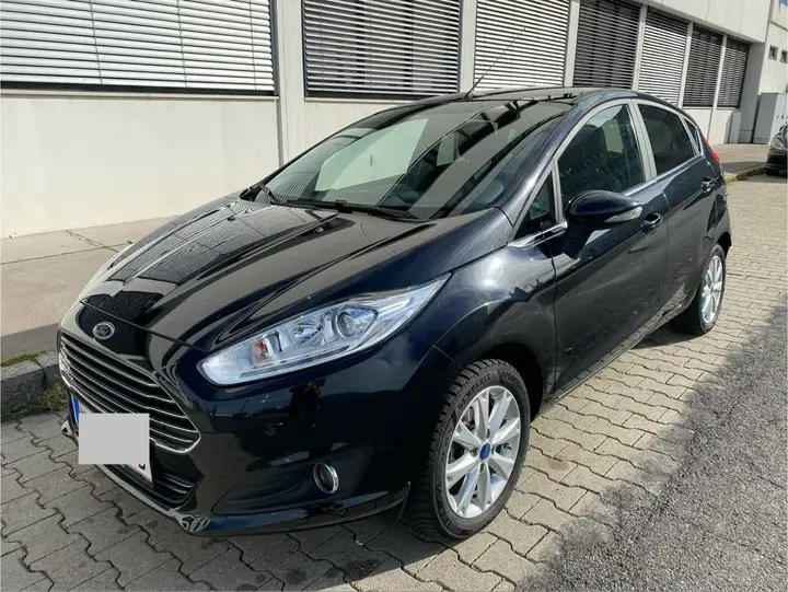 Ford Fiesta 2015 photo 2