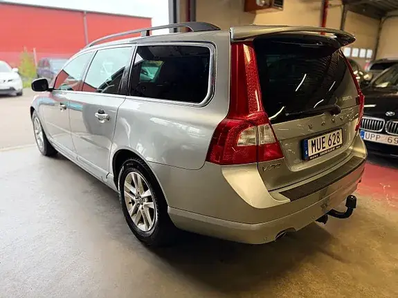 Volvo V70 2013 photo 3