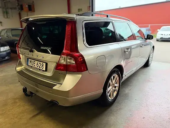 Volvo V70 2013 photo 4