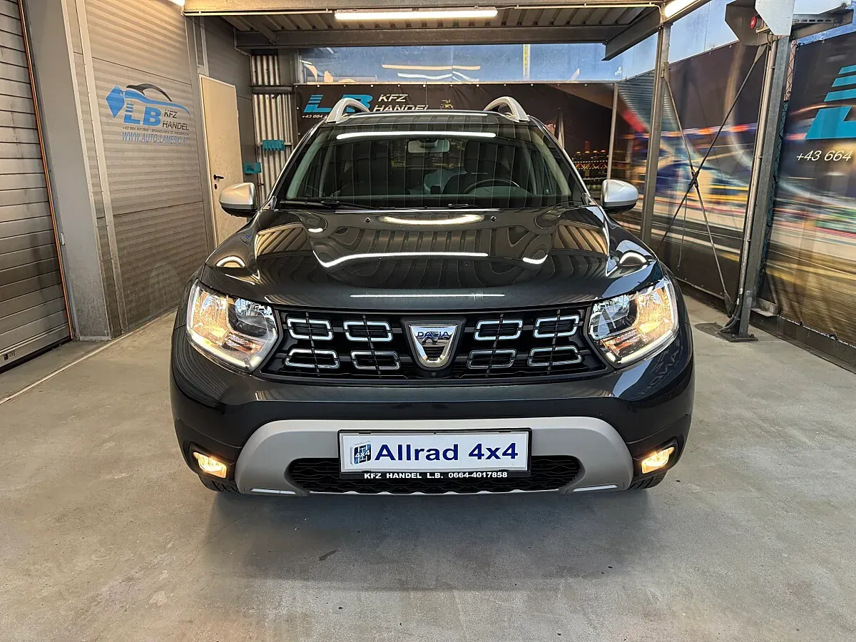 Dacia Duster 2018 photo 2