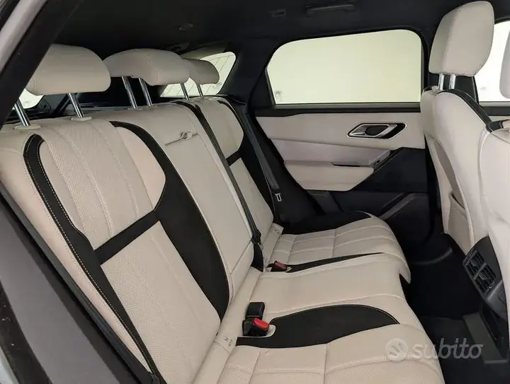 Land Rover Velar 2023 photo 5