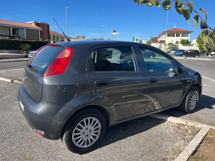 Fiat Punto 2017 photo 4