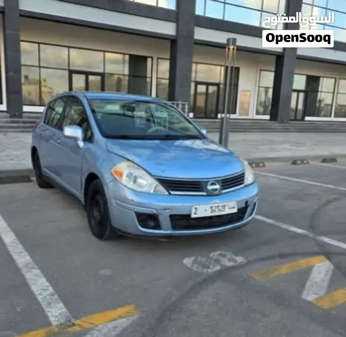 Nissan Tiida 2008 photo 2