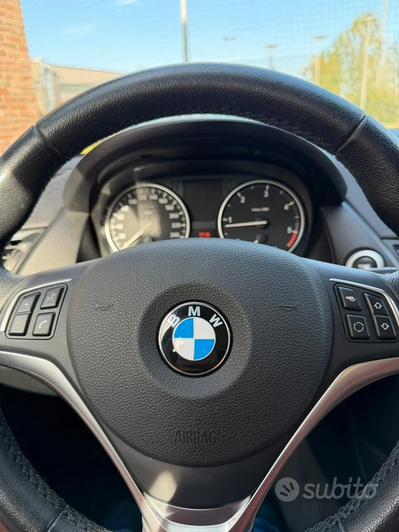 BMW X1 2012 photo 5