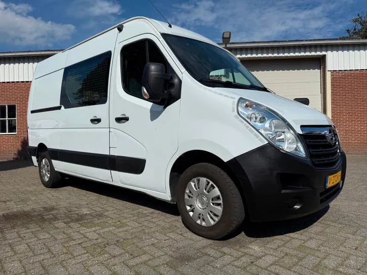 Opel Movano 2017 photo 2