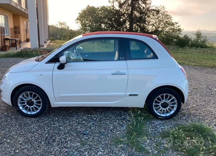 Fiat 500 2011 photo 2