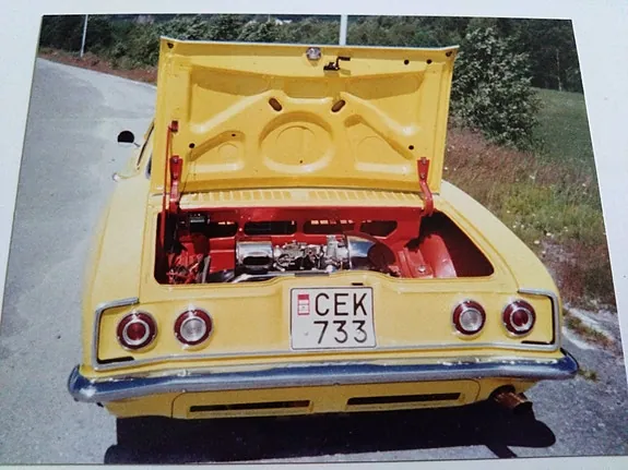 Chevrolet Corvair 1965 photo 3