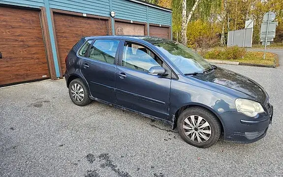 Volkswagen Polo 2008 photo 2