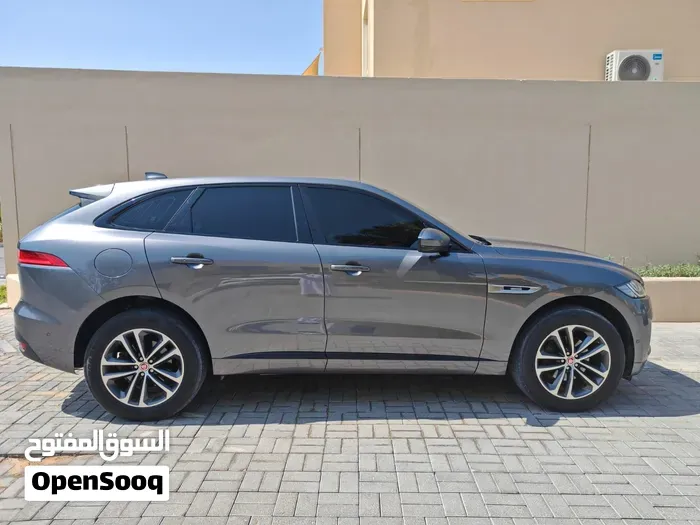Jaguar F-Pace 2019 photo 3