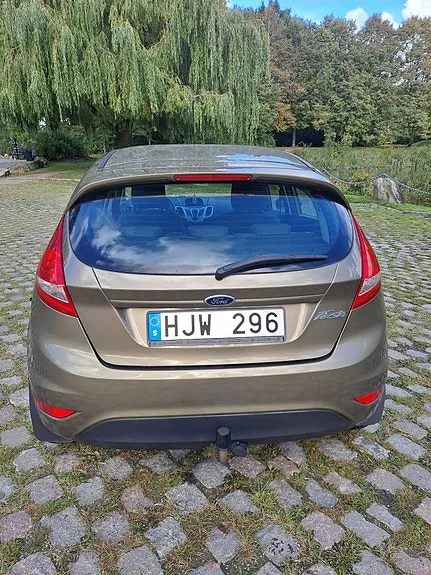 Ford Fiesta 2012 photo 3