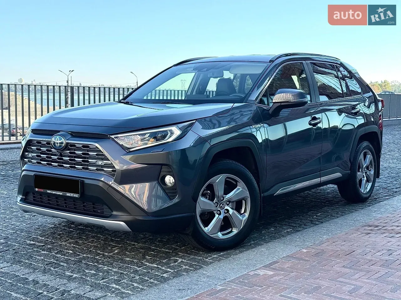 Toyota Rav4 2019 photo 2