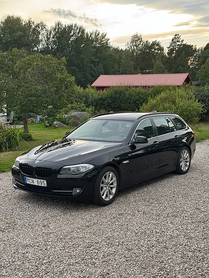 BMW 520D 2012 photo 2