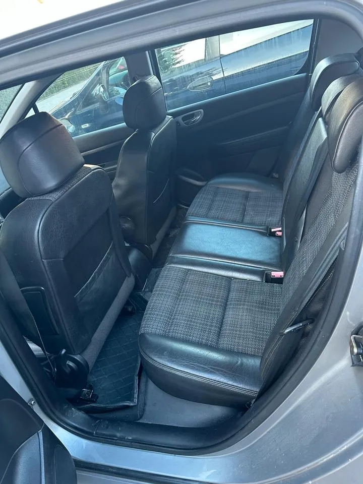 Peugeot 307