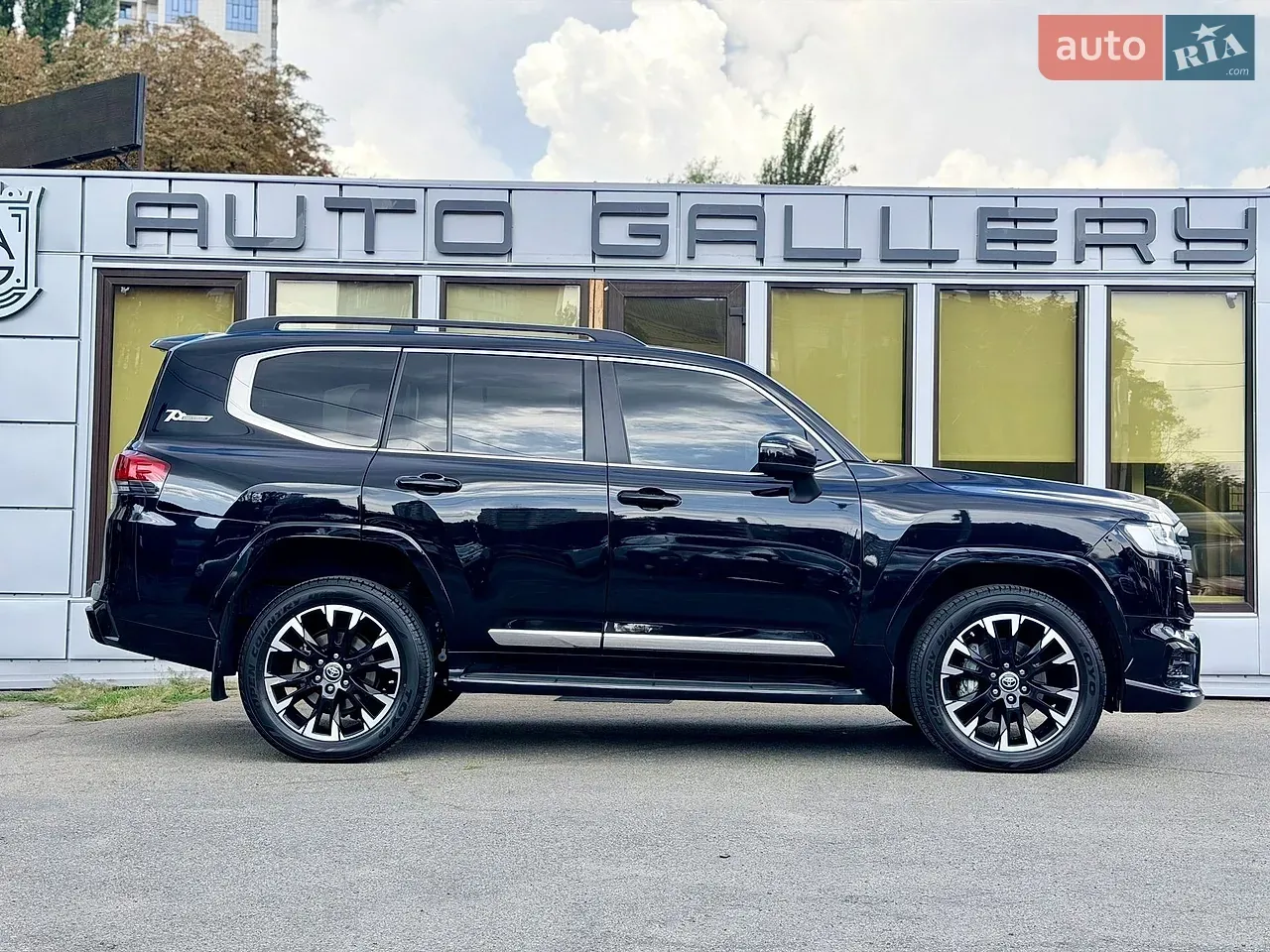 Toyota Land Cruiser 2022 photo 3