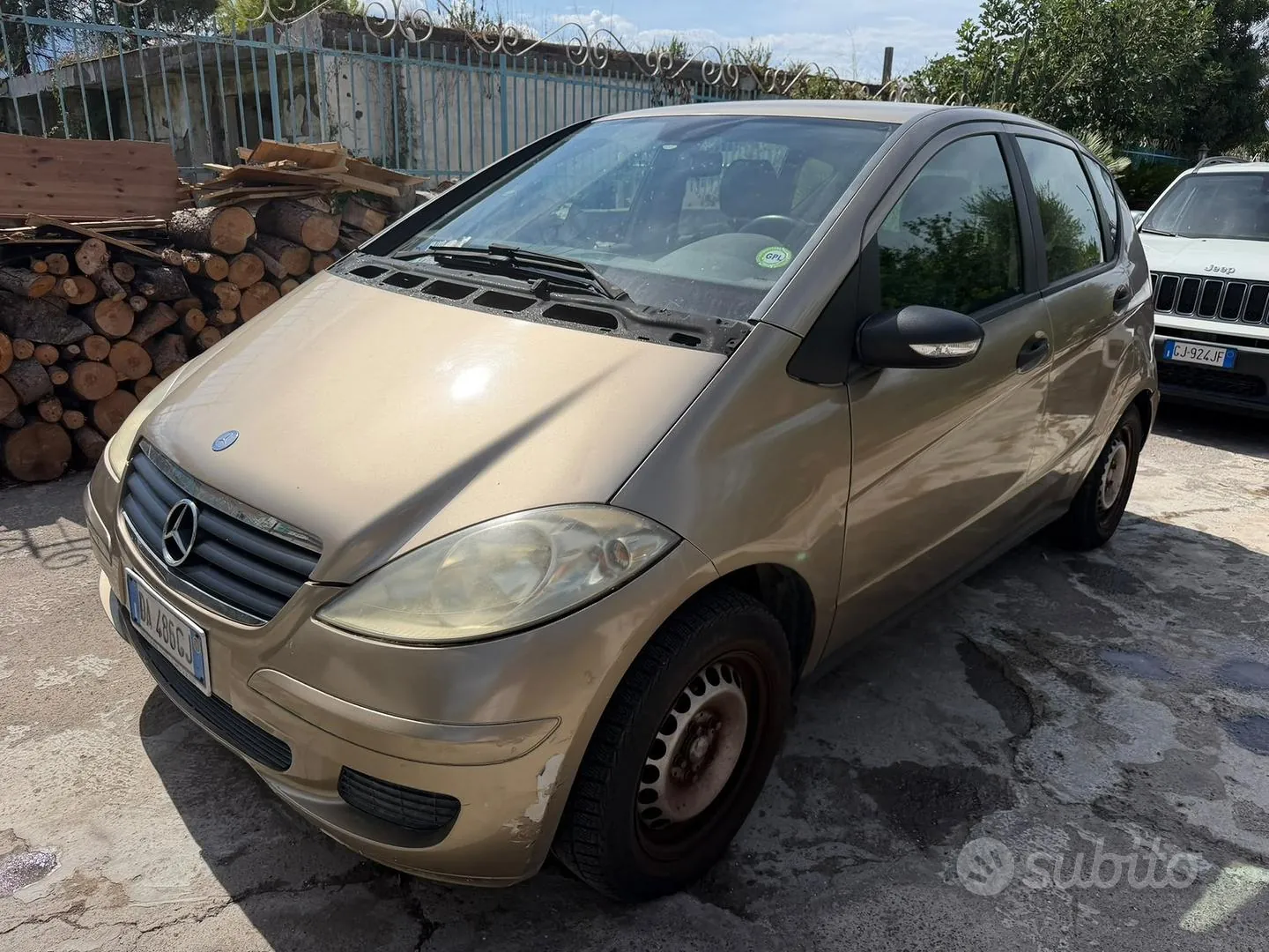 Mercedes-Benz A