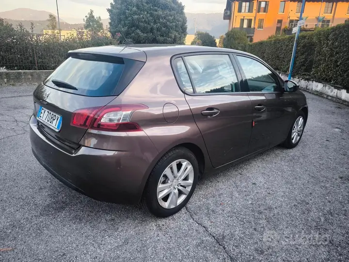 Peugeot 308 2015 photo 5