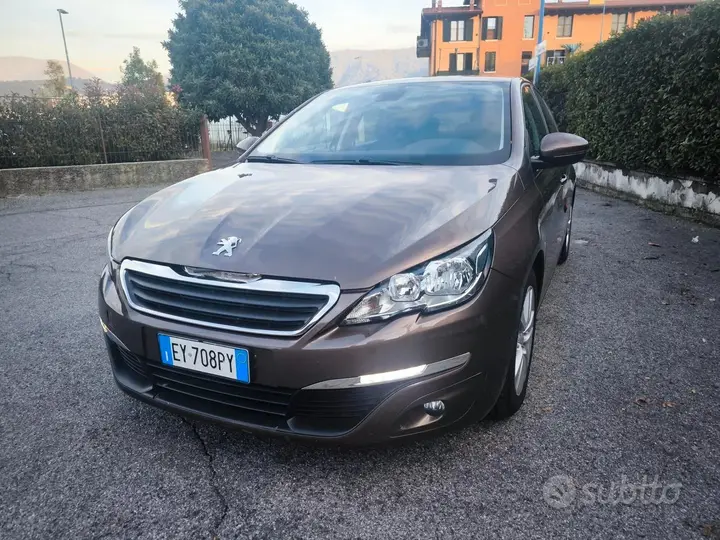 Peugeot 308 2015 photo 3