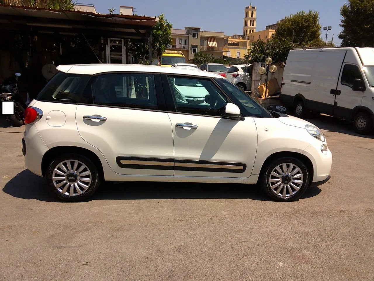 Fiat 500L 2014 photo 4