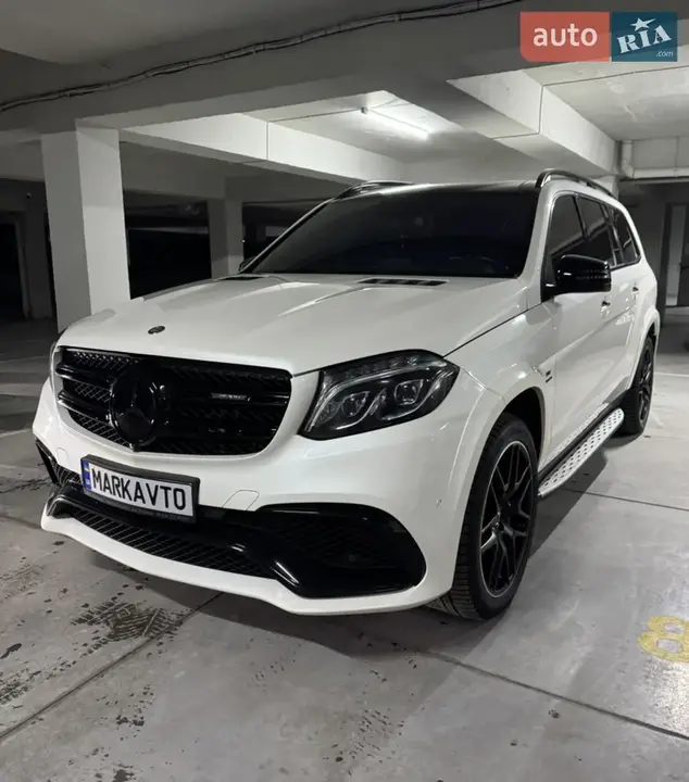 Mercedes-Benz Gls-Class 2017 photo 2