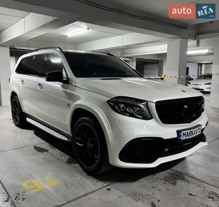 Mercedes-Benz Gls-Class
