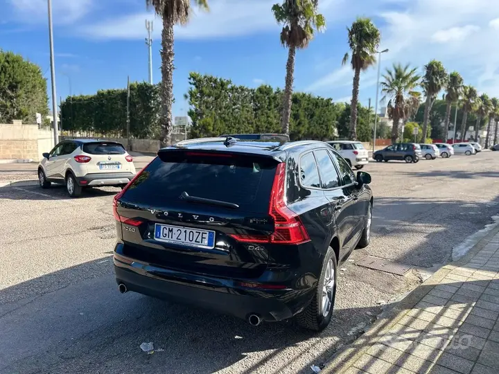 Volvo Xc60 2018 photo 4
