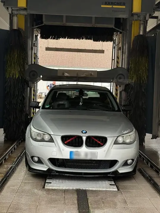 BMW E60